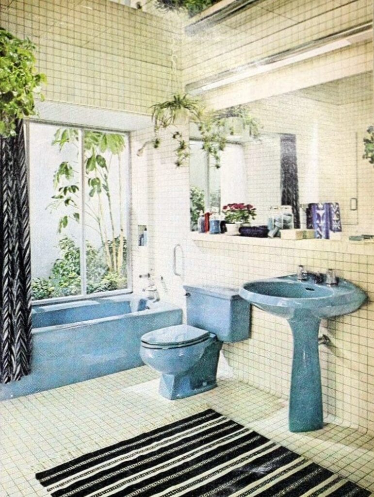 1970s bathroom